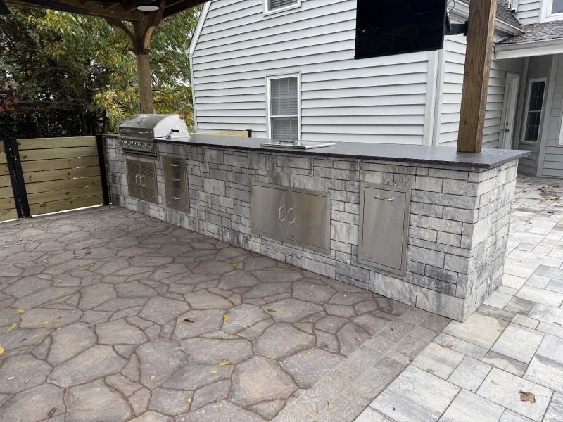 Outdoor kitchen installation in Chattanooga and Dalton.